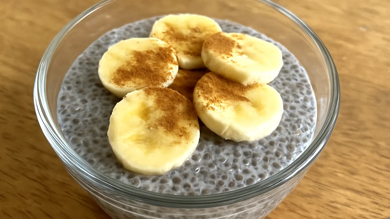 Pudding di semi di chia con banana e cannella"